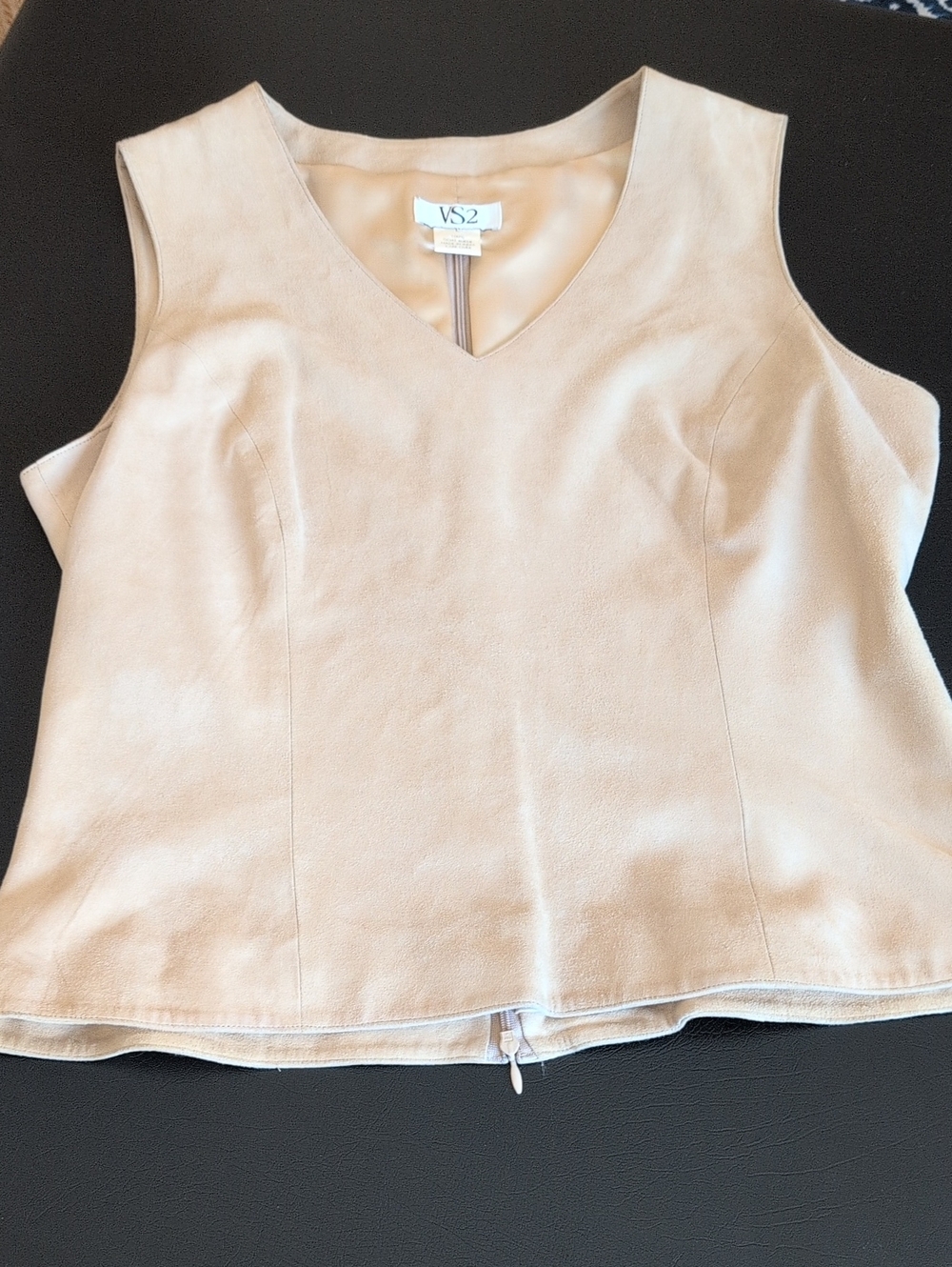 VS2 (Vakko) Women's Vintage V-Neck Goat Suede Sleeveless Top in Beige